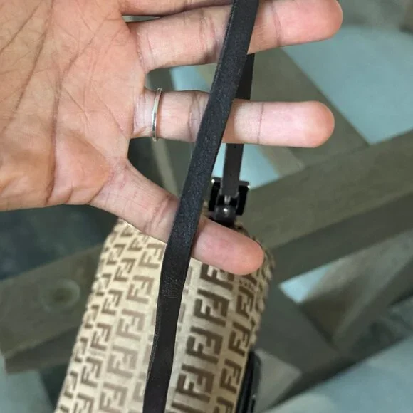 FENDI ZUCCHINO CANVAS Mama Forever Baguette Brown Mini - Picture 9 of 13